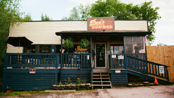 SouthStep into the country honky tonk that you’ll love, and will love you right back.westSightsAndSoundsSpring2021_NashvilleTN_129